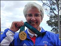Head and shoulders photo of Isabel Newstead with her gold medal